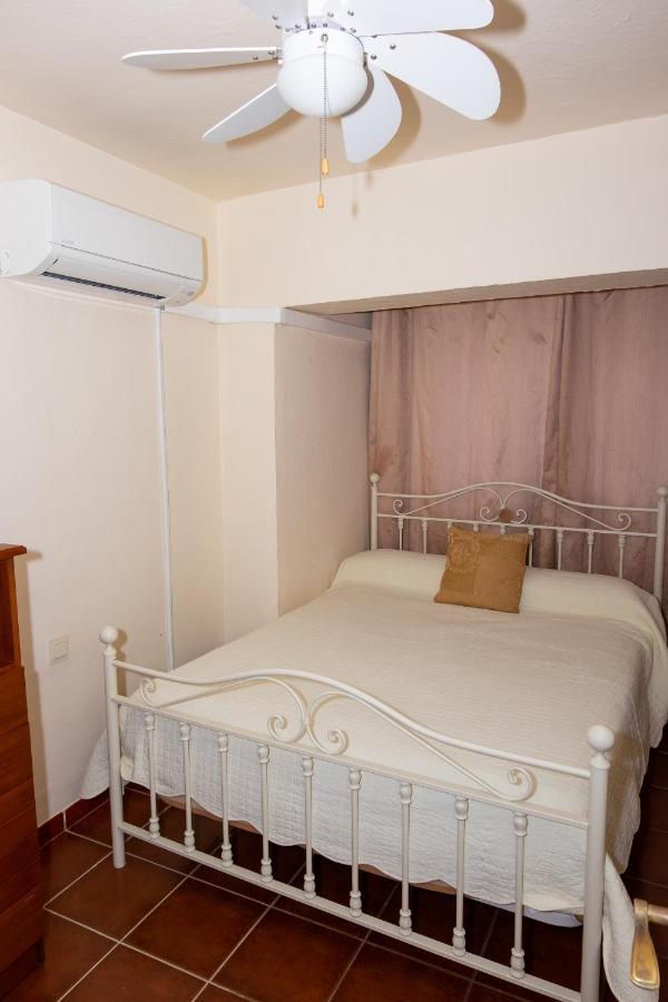 Apartamento Carabeo 41 内尔哈 外观 照片